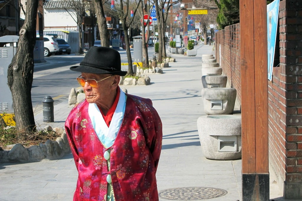 Пожилой кореец 